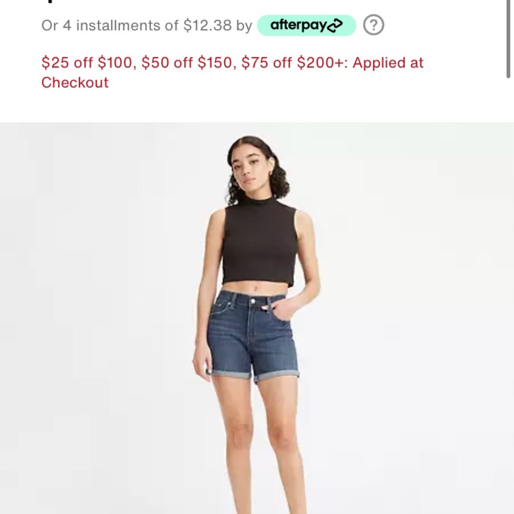 Levis mid rise cuff short size 28 NWOT